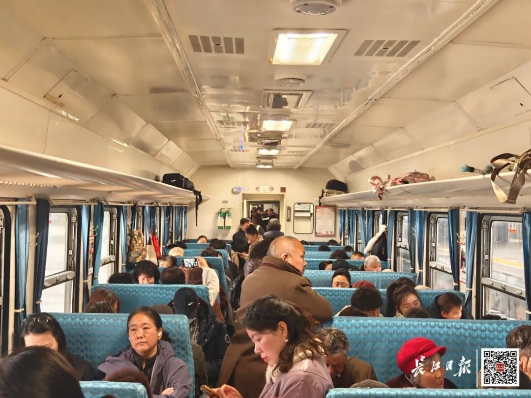 “6元环游武汉”火出圈！有人专程从北京赶来，“4月初就要停运”