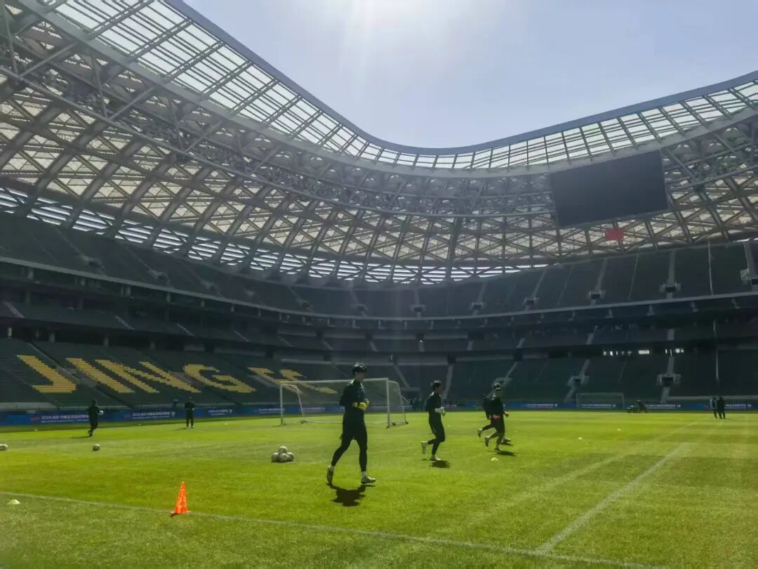 重回工体!蒙帅誓言打破魔咒,国安上下期待京沪德比取胜 重回工体!蒙帅誓言打破魔咒,国安上下期待京沪德比取胜