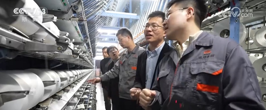 经纬交织“智”变创新机 科技赋能“织”就大产业