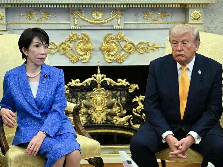 就问高市尴尬不尴尬 就问高市尴尬不尴尬