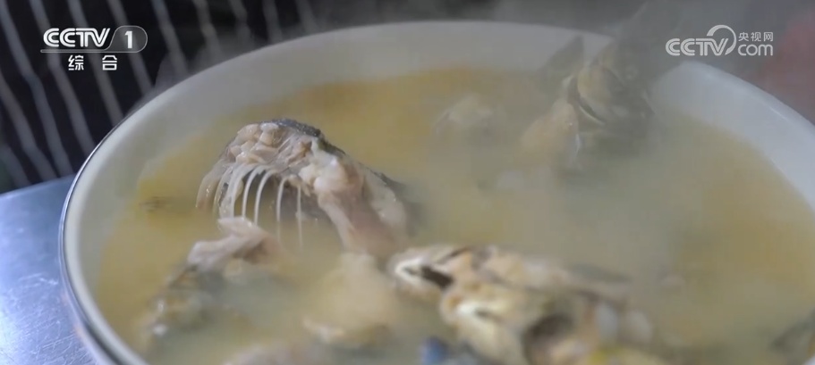 花样“春季限定”火出圈 “舌尖上的春天”点燃“春日消费”热潮