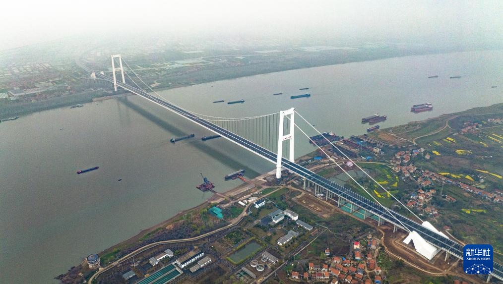 双柳长江大桥通车