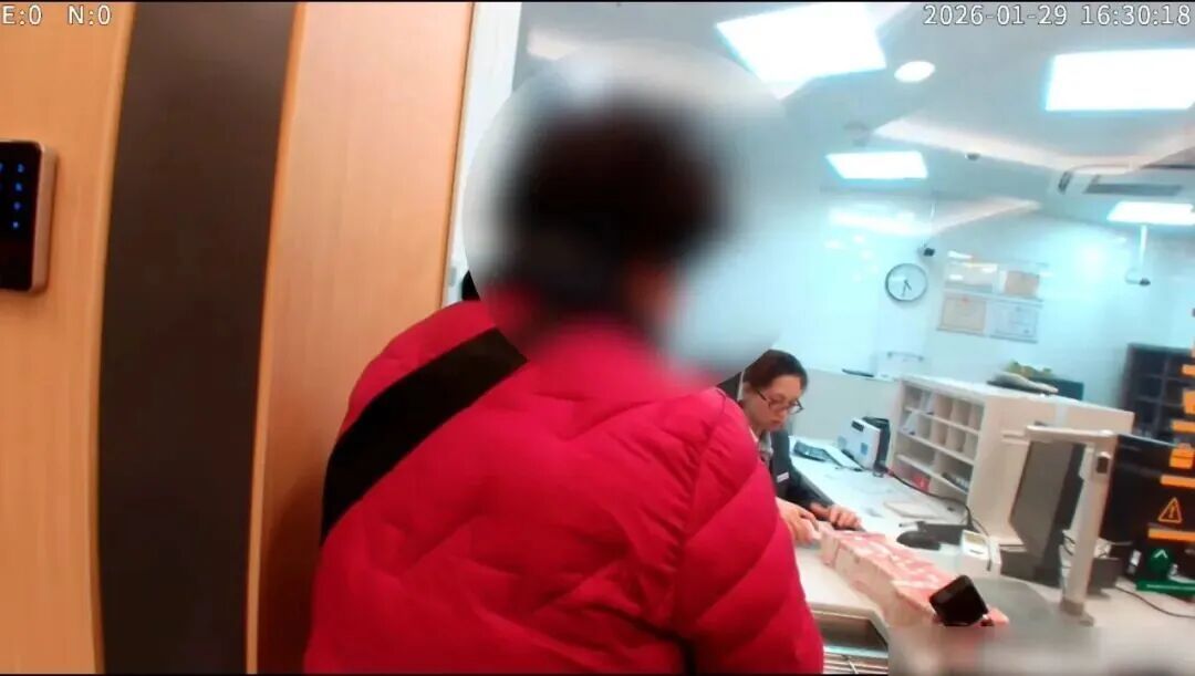 "我很精的"！上海阿婆话音刚落就出事了