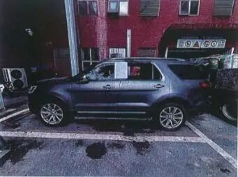 只因捡废品被拦，他竟放火烧了别人的房！