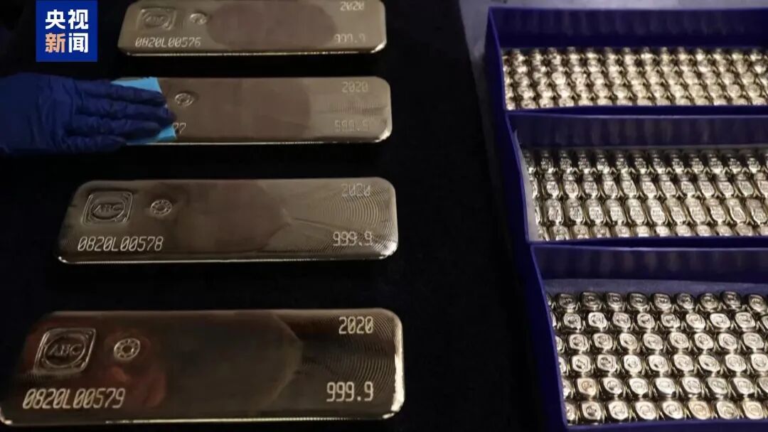国际金价、银价,持续下跌! 国际金价、银价,持续下跌!