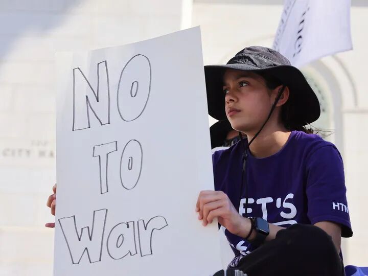 看完特朗普政府的“自打脸合集”,沉默震耳欲聋…… 看完特朗普政府的“自打脸合集”,沉默震耳欲聋……