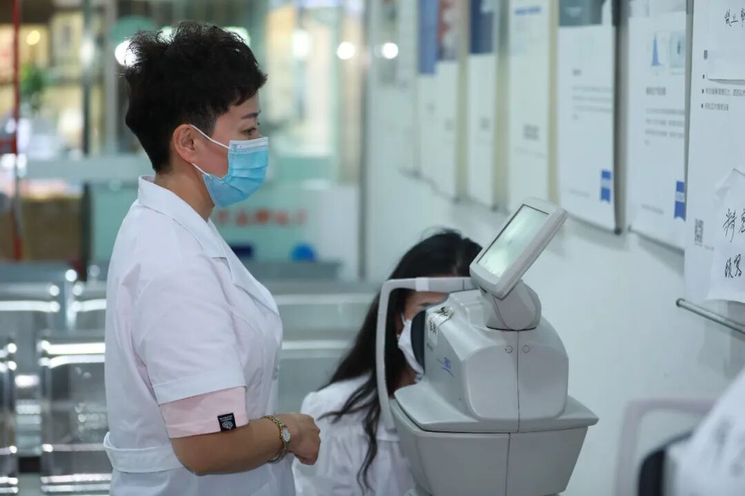 3000元的眼镜戴着也头晕?眼科专家教你配镜不踩坑 3000元的眼镜戴着也头晕?眼科专家教你配镜不踩坑