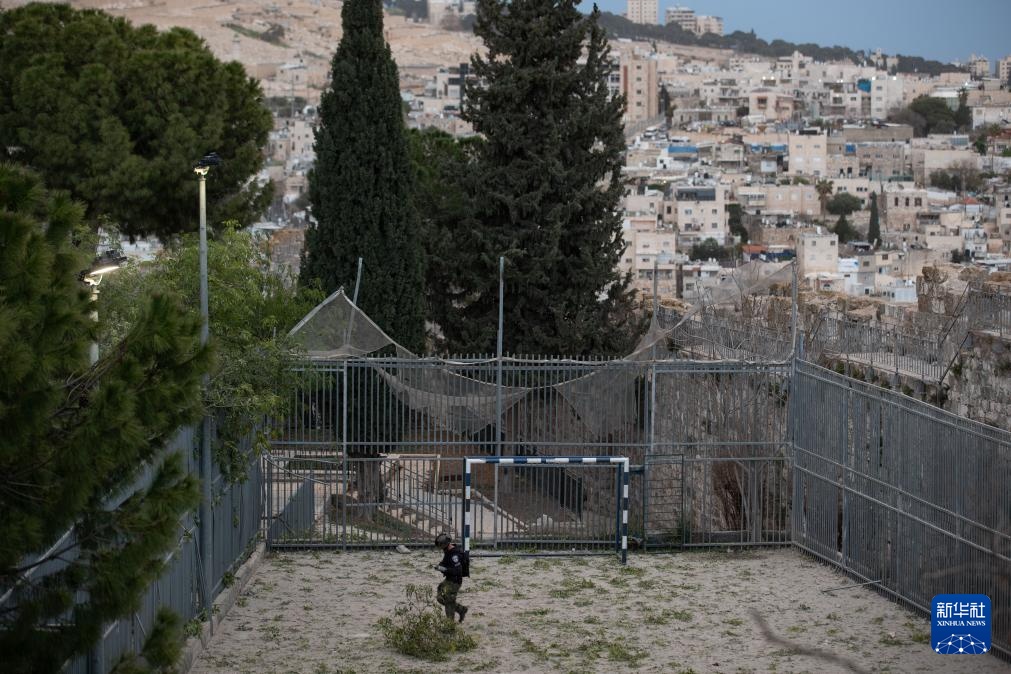 耶路撒冷老城附近遭导弹袭击波及