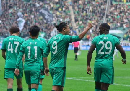 “京沪大战”国安1比1战平申花