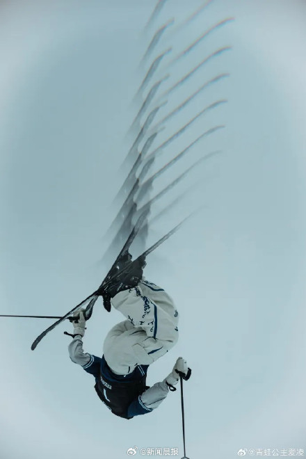 谷爱凌夺雪盟联赛莱克斯站总决赛冠军，同时加冕赛季总冠军，系米兰冬奥会后个人首冠