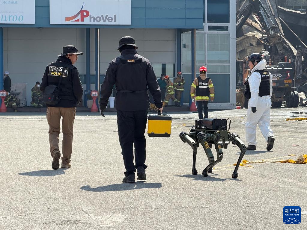 韩国工厂火灾致14人死亡 没有中国公民伤亡 韩国工厂火灾致14人死亡 没有中国公民伤亡