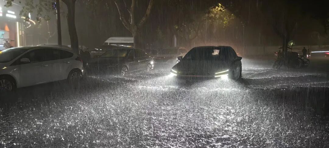 暴雨大雨雷雨！即将抵达杭州，强度很大