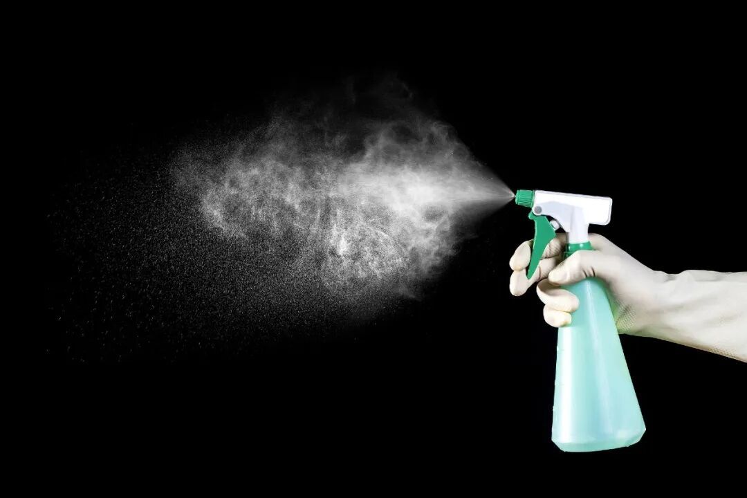 频繁使用84消毒液，女子患上罕见肺炎！重要提醒→