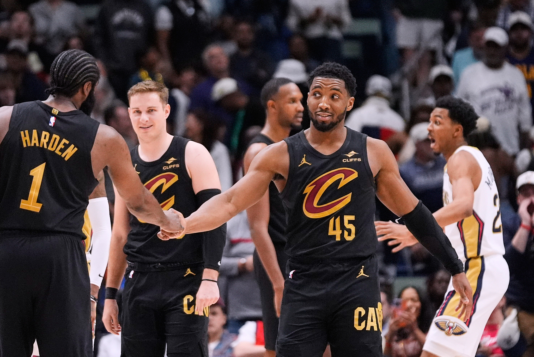 米切尔27+7哈登20+6+10 骑士逆转鹈鹕取3连胜 米切尔27+7哈登20+6+10 骑士逆转鹈鹕取3连胜