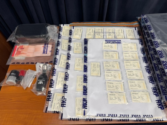 香港发生1亿港元黄金劫案，5人劫走73公斤黄金，细节披露