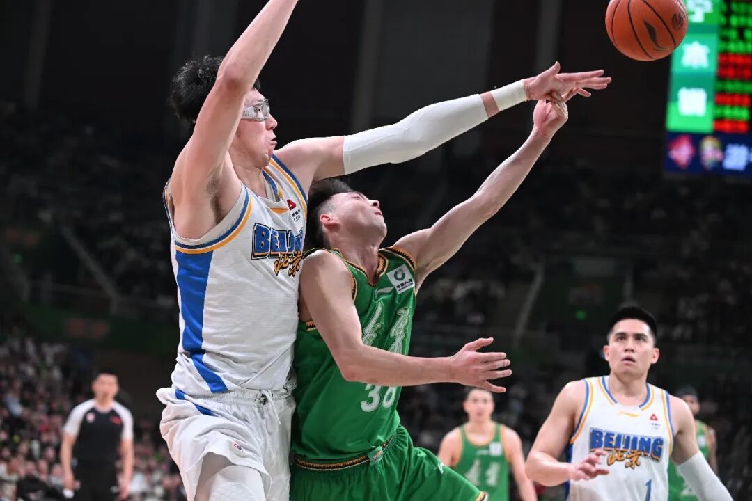 辽篮无缘七连胜 辽篮无缘七连胜