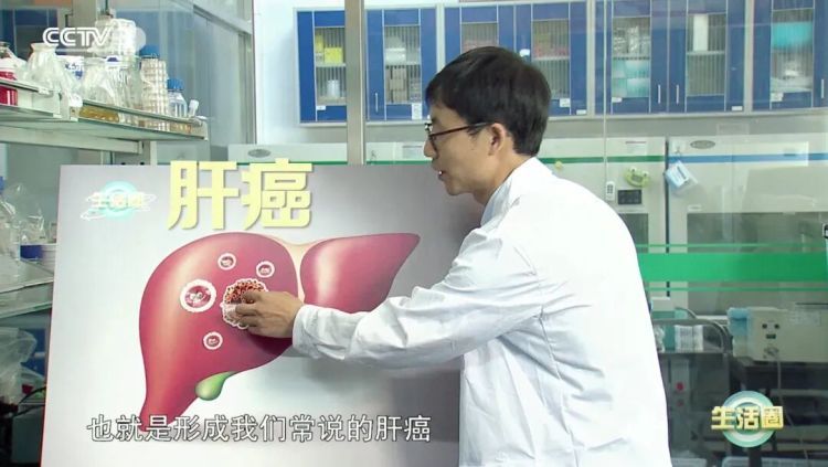 预防肝癌、有益大脑,春天餐桌上别少了它,但三类人需控量→ 预防肝癌、有益大脑,春天餐桌上别少了它,但三类人需控量→