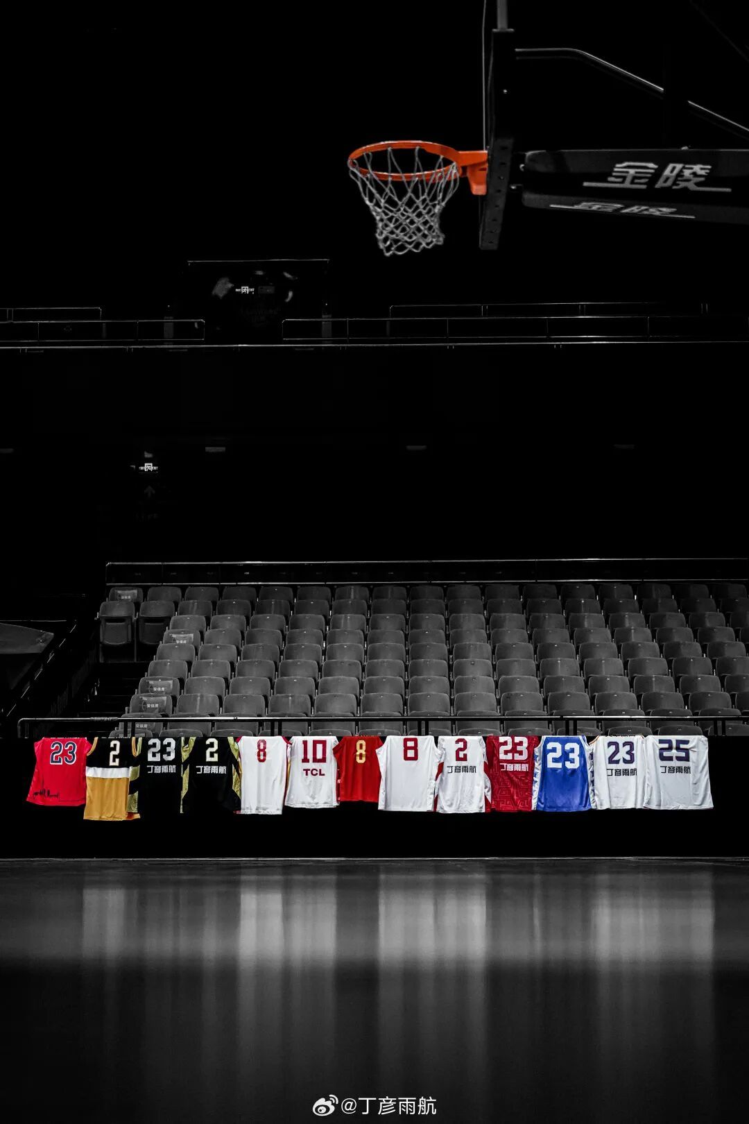 丁彦雨航深夜发文:退役! 丁彦雨航深夜发文:退役!