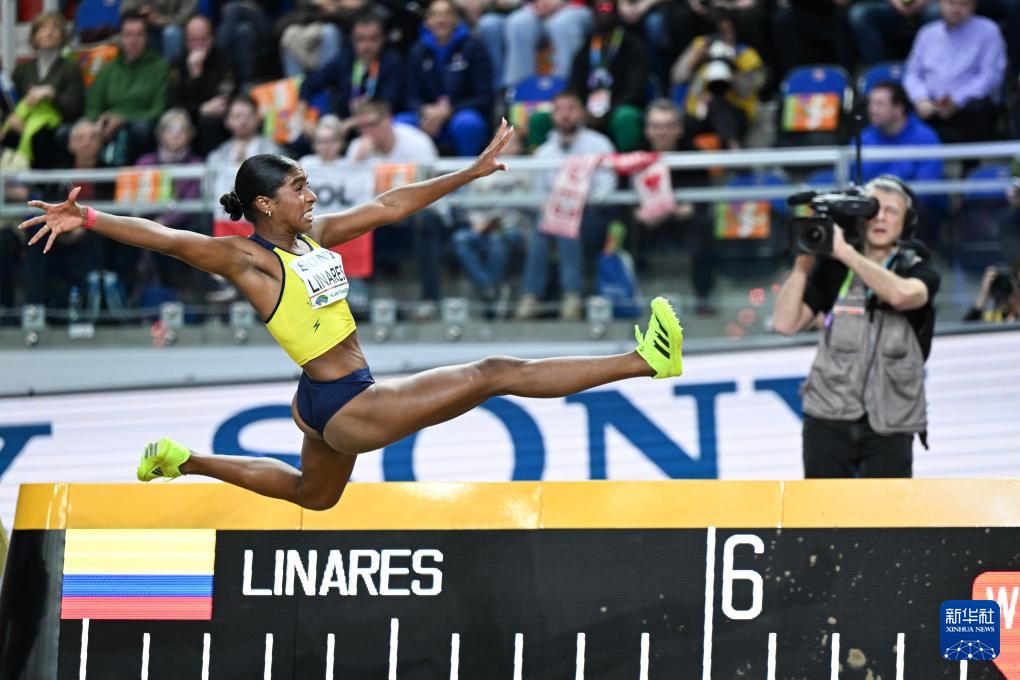 世界田联室内锦标赛：女子跳远决赛赛况