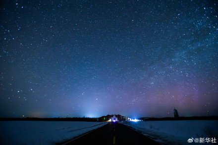黑龙江多地上演极光大片