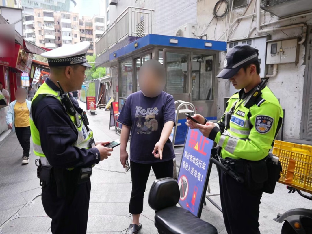 广州一区:今天起,对电动自行车人行道违规停放行为开展执法 广州一区:今天起,对电动自行车人行道违规停放行为开展执法