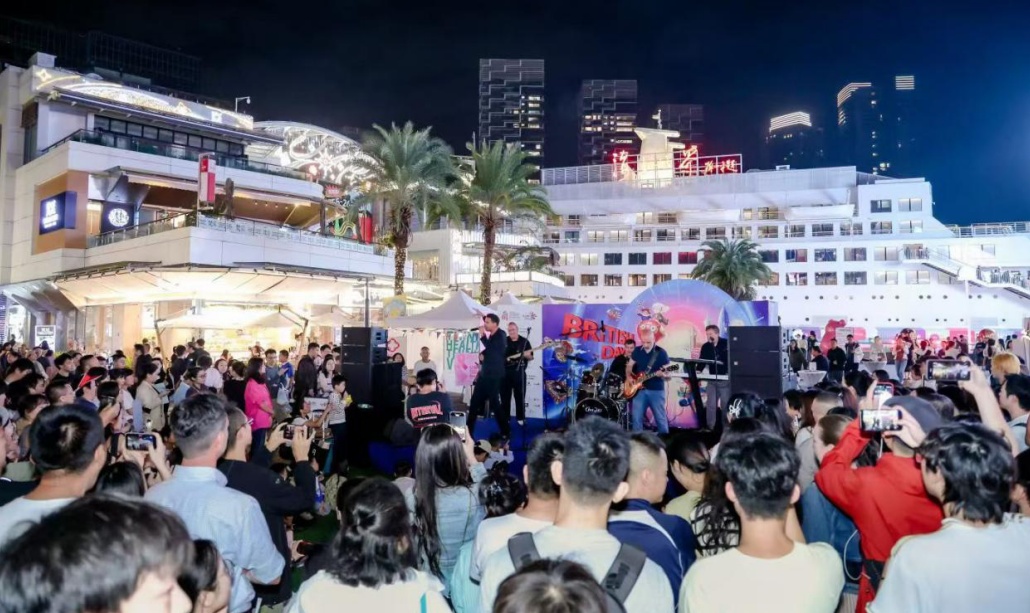 太会了！这个“粤BA”的热梗，深圳接住落地了