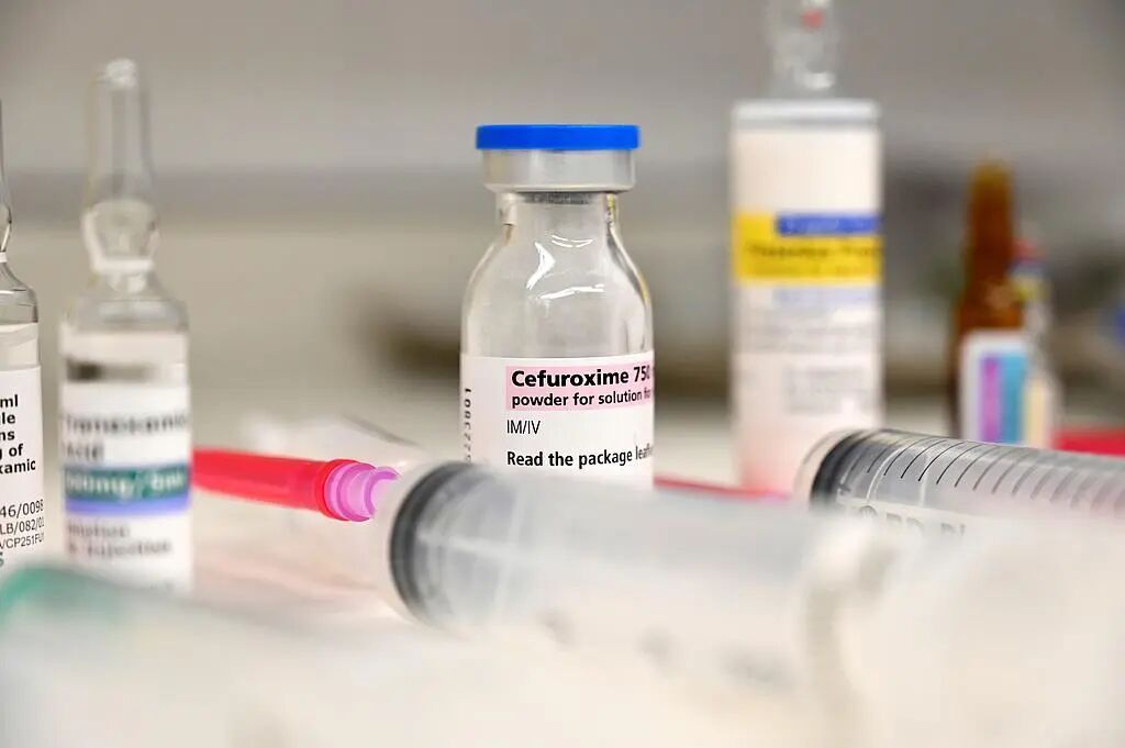 价格翻了50倍，几十元涨到上千元！！一款抗菌药遭疯抢？专家紧急提醒→