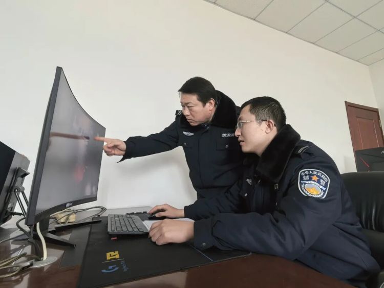 空置别墅内60万元名贵酒水被盗,民警揪出作案“熟人”! 空置别墅内60万元名贵酒水被盗,民警揪出作案“熟人”!