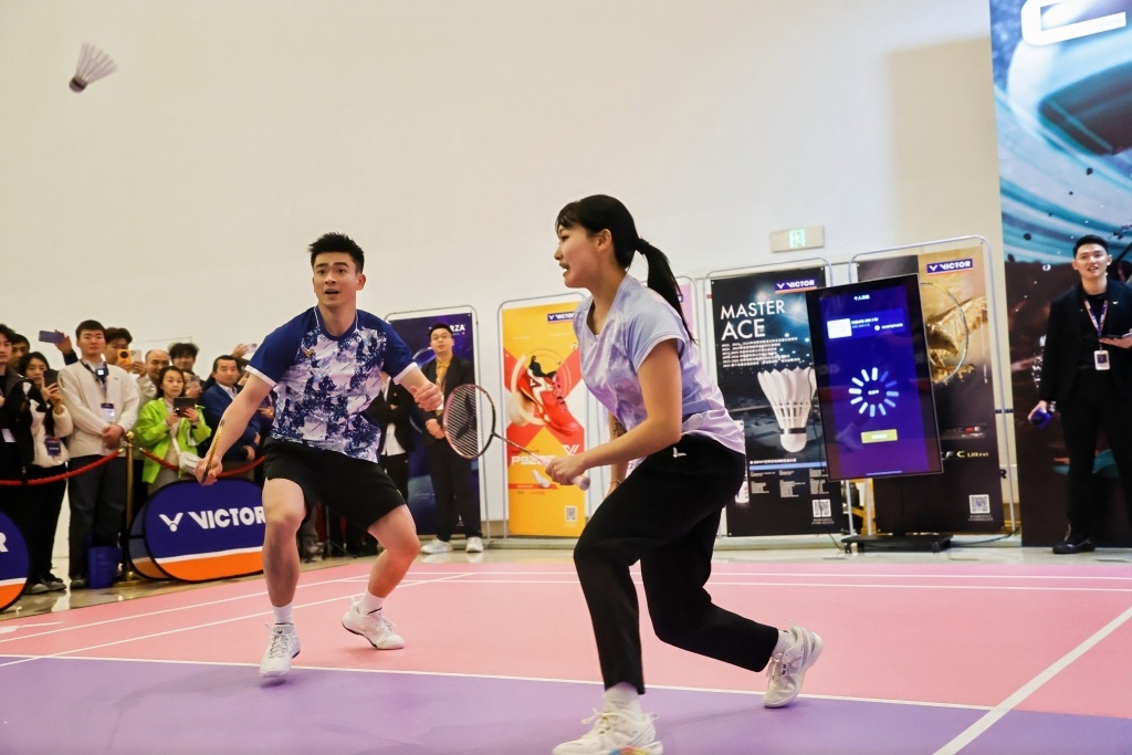 专访｜踏上不同的人生赛道，“雅思组合”还在为羽毛球燃烧