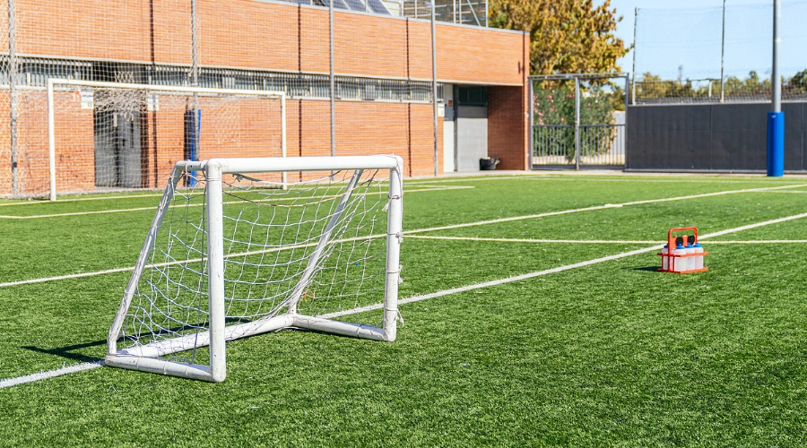 学生在体育课上受伤，校方一定担责吗？