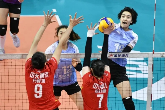 江苏女排，闯入总决赛！