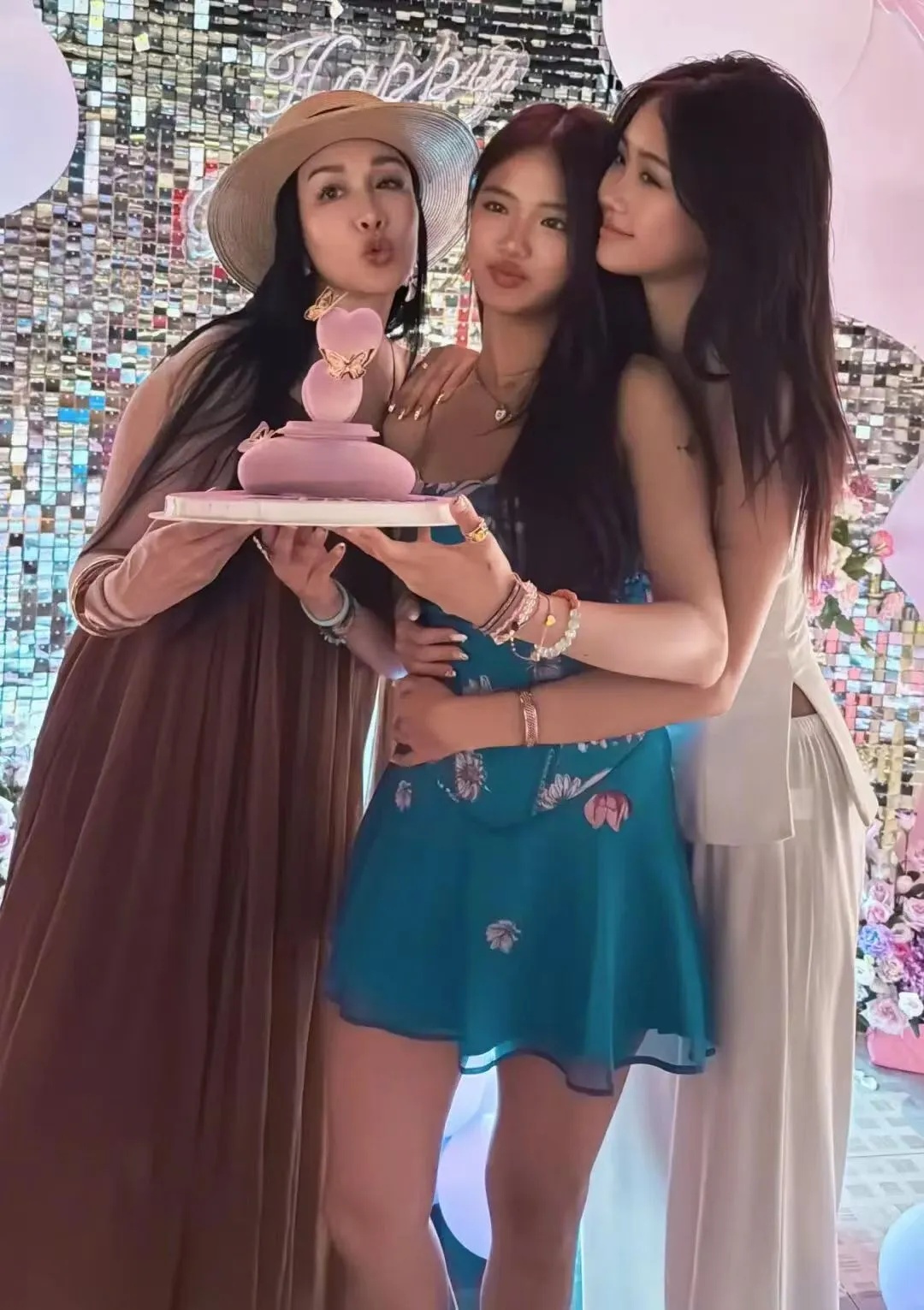 钟丽缇发文道歉