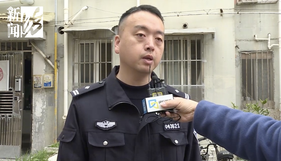 上海八旬独居老人保姆,疯狂偷刷医保卡!"她觉得没人知道谁在用…"