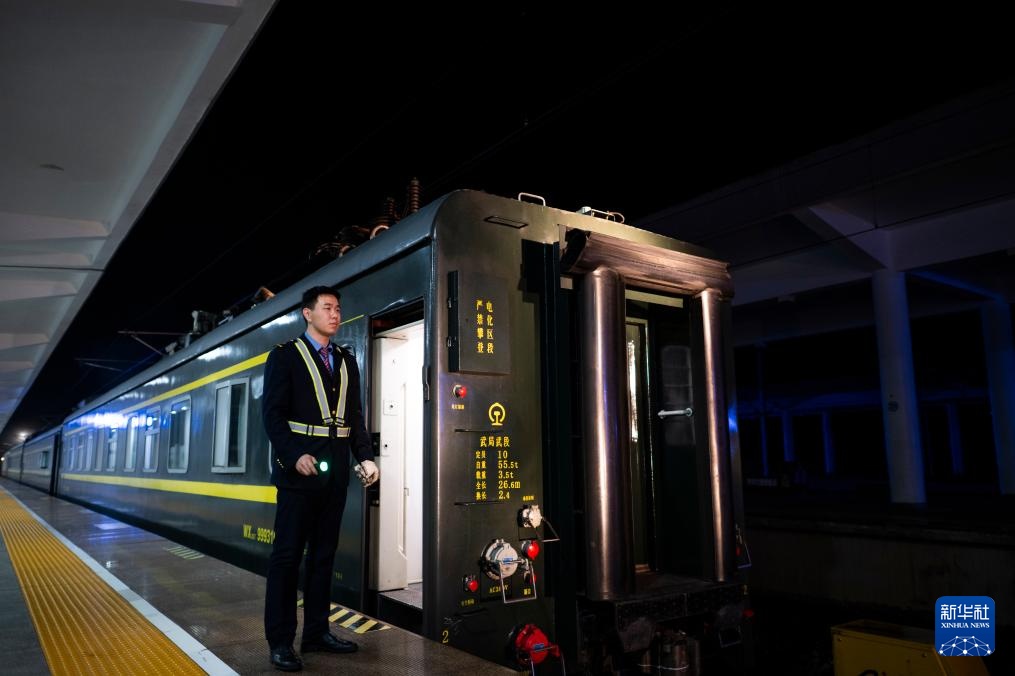 西十高铁湖北段启动联调联试