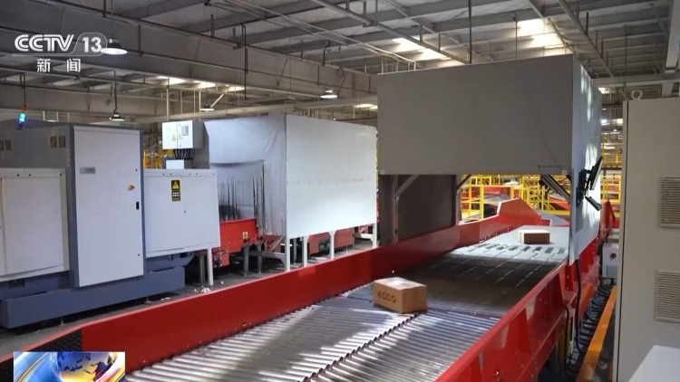 法治在线丨15元保价15万元工艺品 快递途中损毁怎么赔？