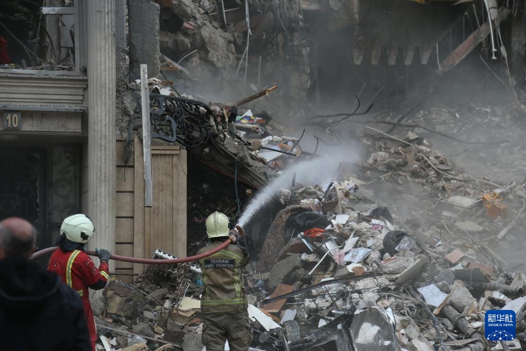 探访美以军事行动中伊朗被损毁的居民楼