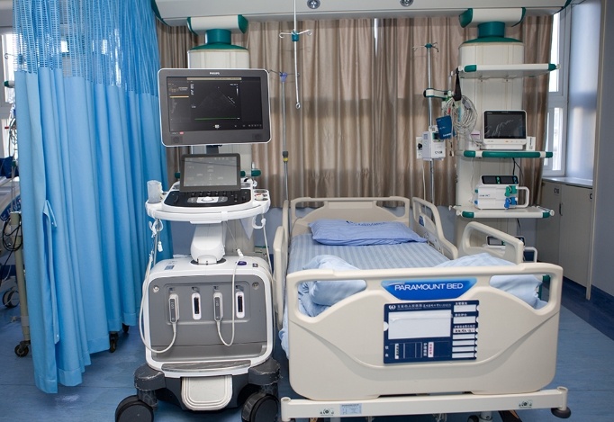 男子高烧两月查不出原因，竟是心脏被细菌“啃”出了洞！