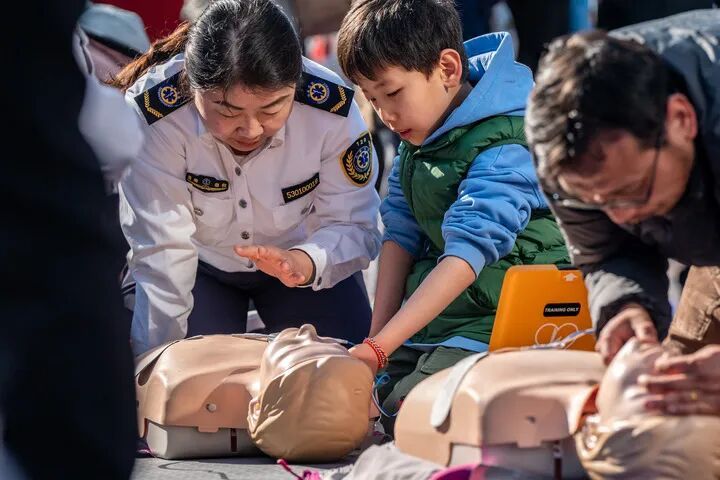 啥是心源性猝死？有何征兆？怎样识别？如何防治？