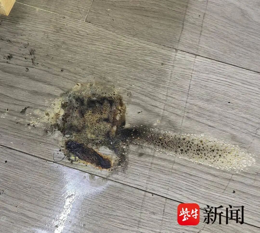 这东西很多人都有！放桌上没用也没碰，突然就炸了？
