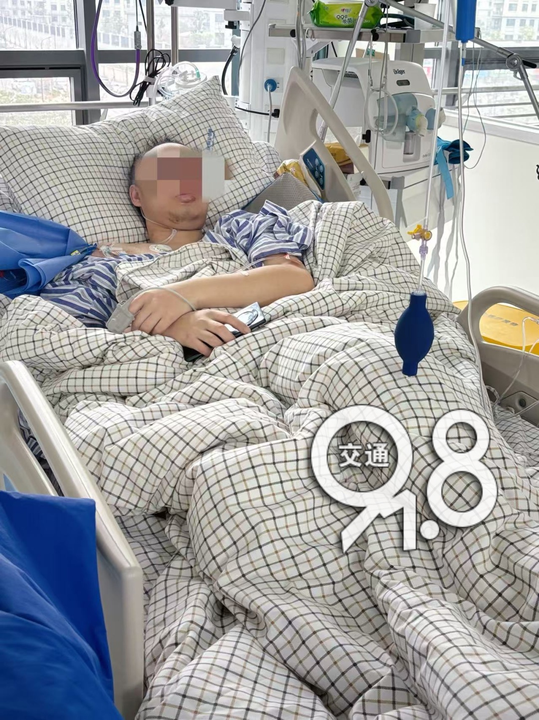 网吧熬夜两天，杭州45岁男子倒在电竞椅上：确诊“急性肺栓塞”