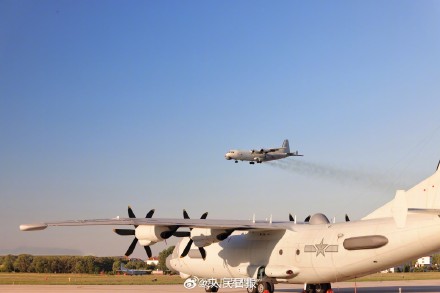 砺剑海天！海军航空兵跨昼夜飞训大片