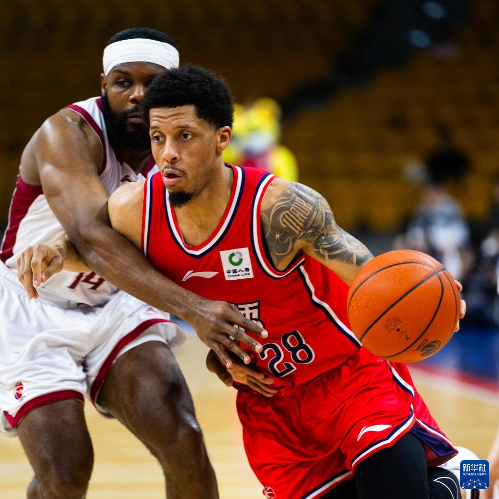 CBA常规赛：广州朗肽海本胜山西汾酒