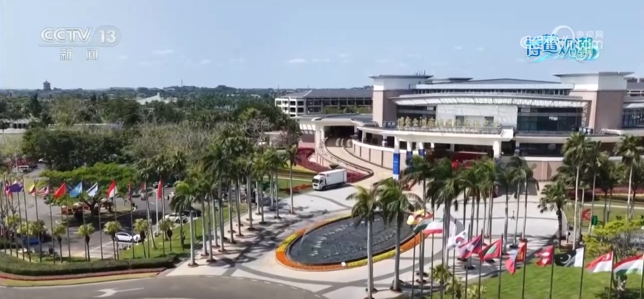 链接多元市场、“稳定之锚”地位凸显 &nbsp;中国为世界提供更多确定性和正能量