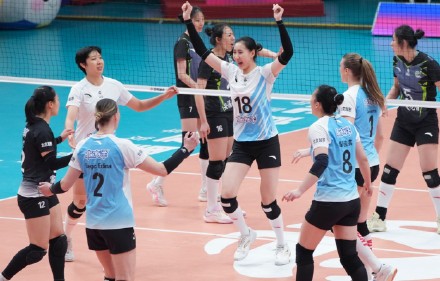 女排联赛名次战首轮打响