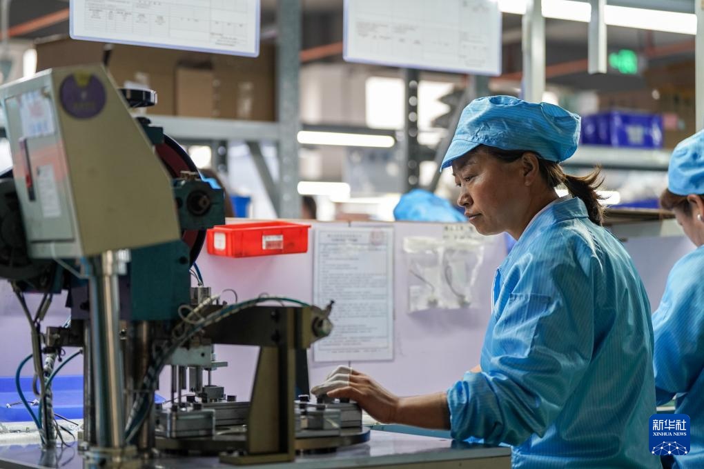 云南会泽：聚焦搬迁群众家门口就业需求