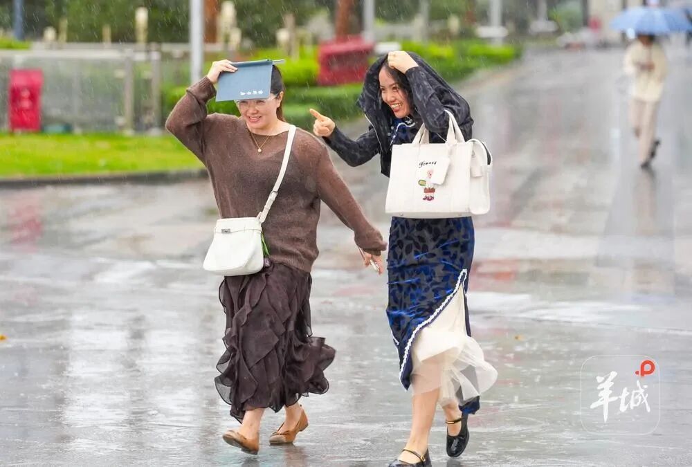 广东局地或有冰雹！明起降水密集来袭，小心强对流天气