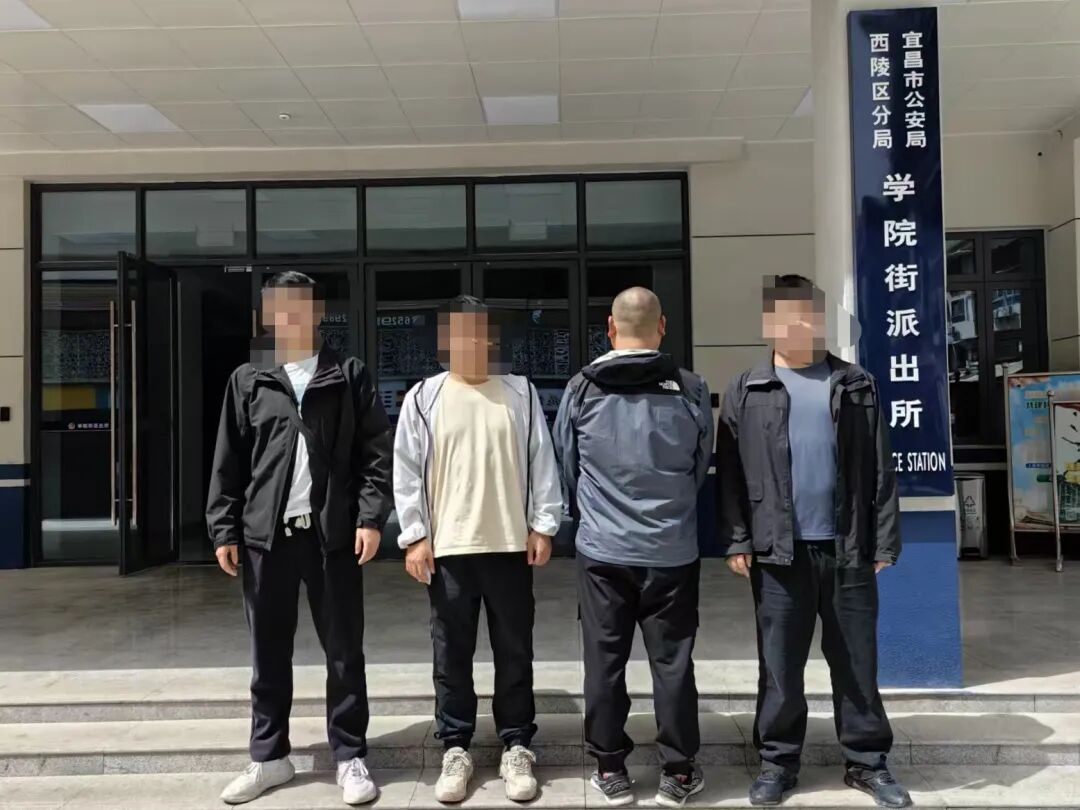 只下单不发货？揭秘盗版网站的黑色牟利链条