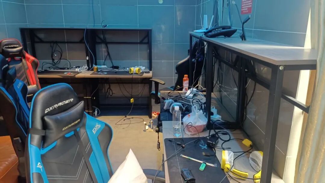 贵阳警方7小时破获电竞酒店电脑被盗案 贵阳警方7小时破获电竞酒店电脑被盗案