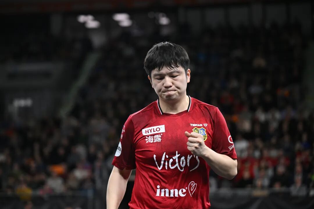 奥恰洛夫：樊振东转会早有风声，明年或再换俱乐部；此前透露樊振东不会参加伦敦世乒赛