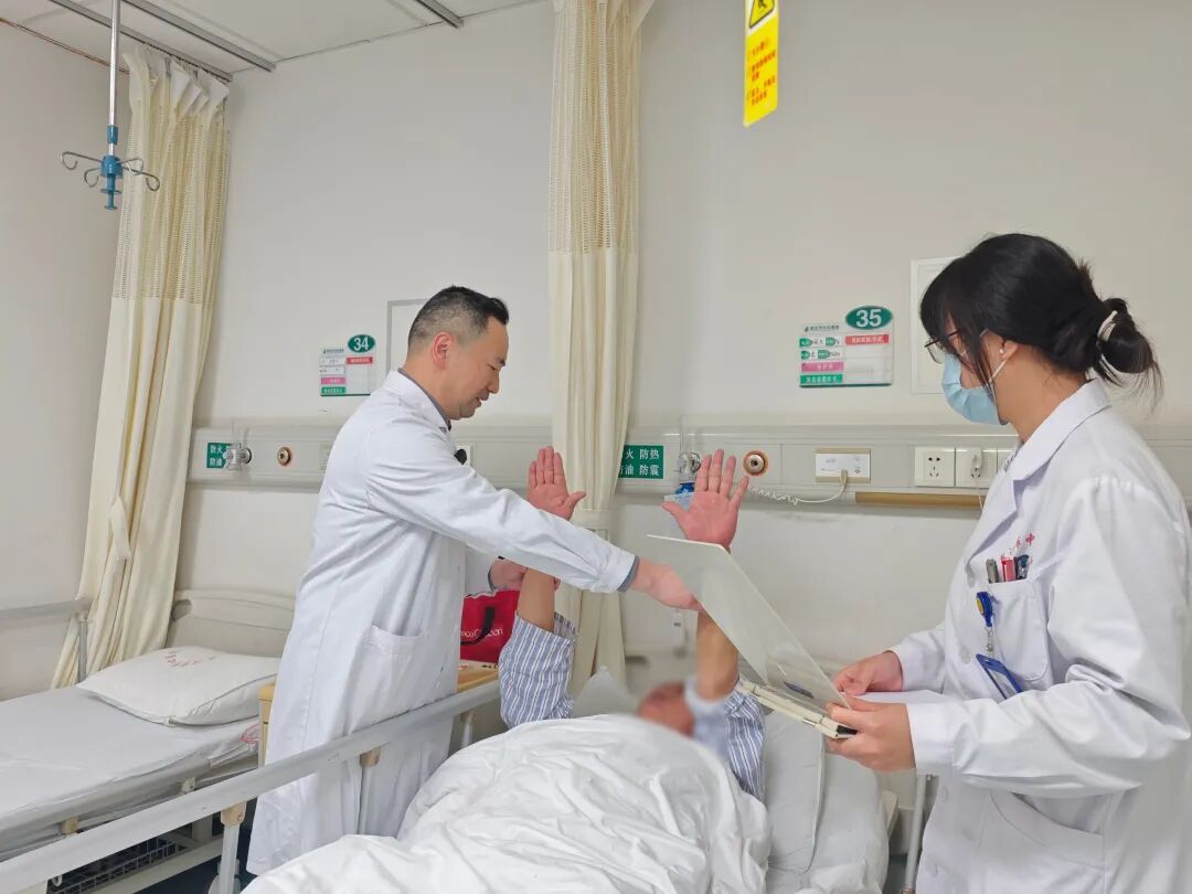 33岁,肩颈按摩后突发脑梗!医生警告 33岁,肩颈按摩后突发脑梗!医生警告